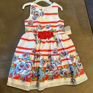 Pippa and Julie Floral Dress in size 4. Brand New with tags.